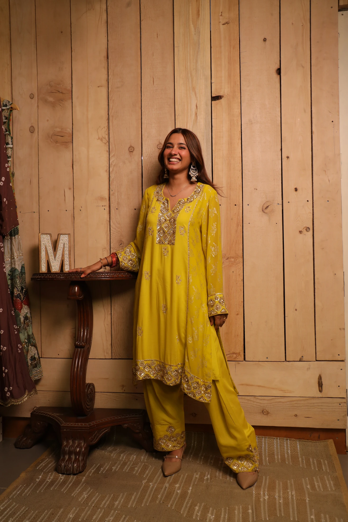 Tilla Buti — Kurta & Farshi Salwar